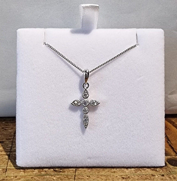 Zilver Designs Silver Jewellery Cubic Zirconia Heritage Cross Solid 925 Sterling Silver Pendant SP4259