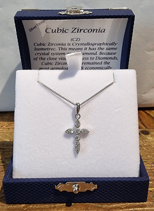 Zilver Designs Silver Jewellery Cubic Zirconia Heritage Cross Solid 925 Sterling Silver Pendant SP4259