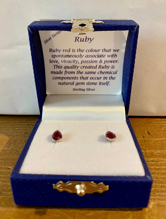 Zilver Designs Silver Jewellery Ruby Small Pear Solid 925 Sterling Silver Studs SE4702