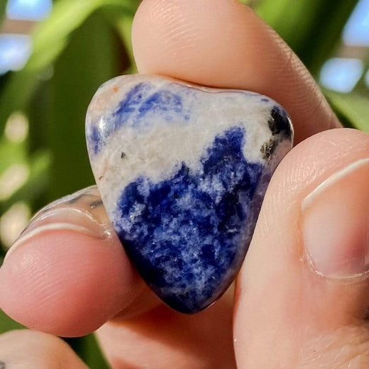Crystal Classics Gemstone Sodalite Gemstone GS41