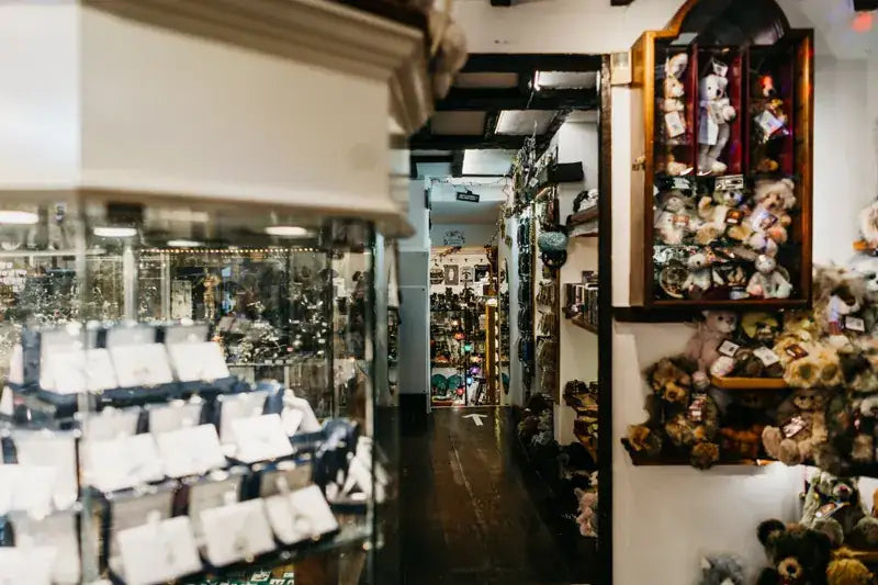 Inside Goldenhands Gift Shop, Hastings Old Town - photo 7 of 24