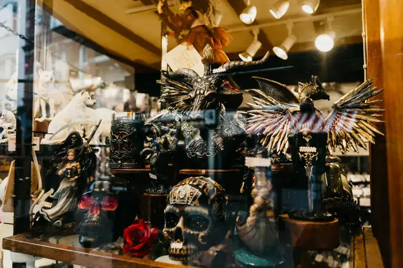 Inside Goldenhands Gift Shop, Hastings Old Town - photo 2 of 24